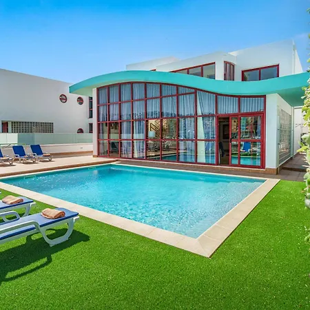 Villa Malibu Marina *